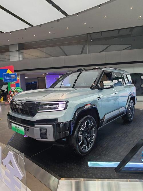 东莞25比亚迪方程豹硬派越野的爆款，英菲尼迪35周年与你共成长